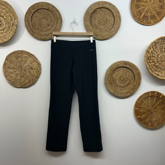 Nike Black Straight Leg Pants Sweats Sweat Pants Activewear Workout Medium - Picture 2 of 6